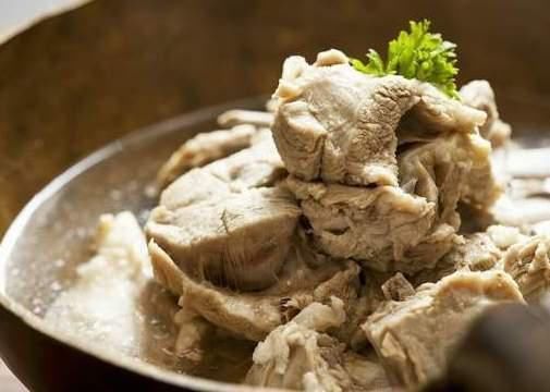 天冷|天冷记得多吃羊肉,炖羊肉时,只需放这3味料,羊汤鲜美无膻味