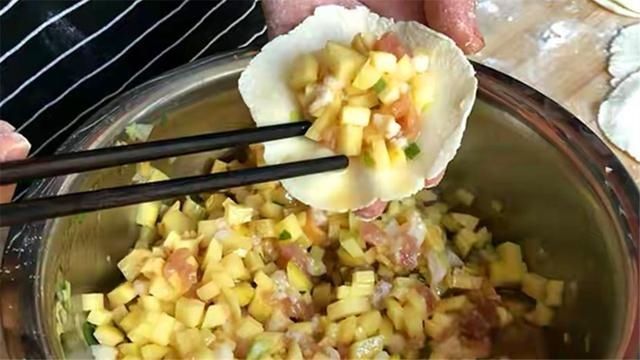 明天立冬,分享6种好吃的饺子馅,荤素都有,冬天爱吃饺子收藏好