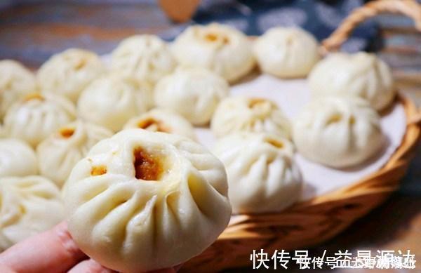 搅拌均匀|蒸包子时,最忌直接上锅蒸,记住3诀窍,包子暄软蓬松不塌陷