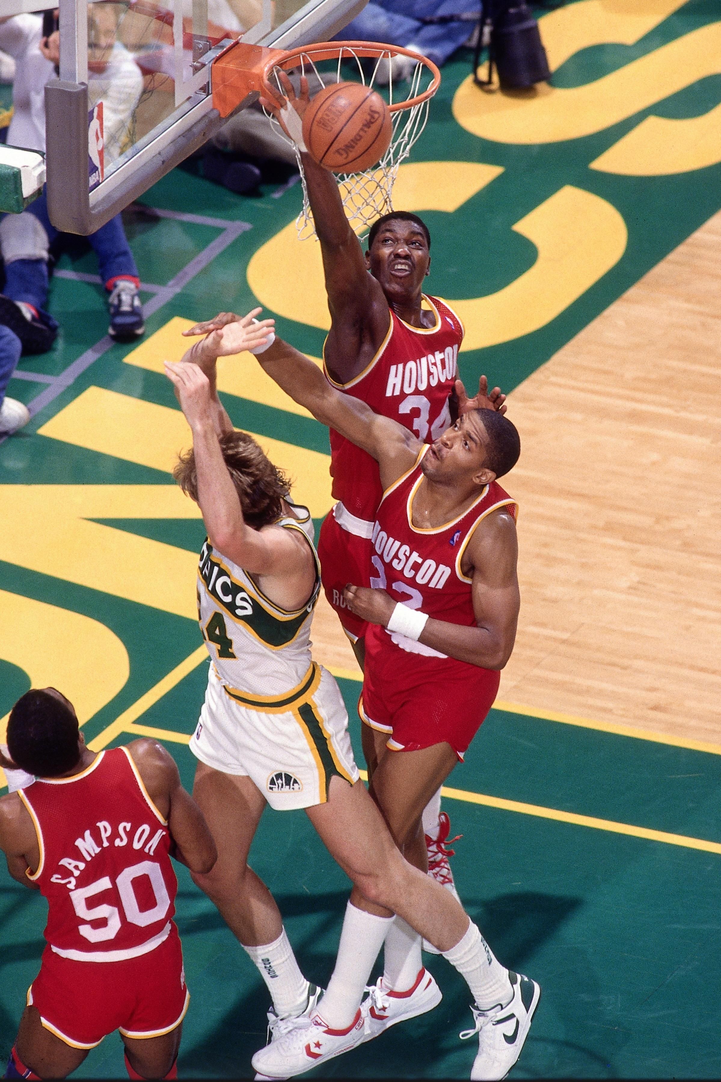 奧拉朱旺|哈基姆-奧拉朱旺十大比賽：全能四雙中鋒