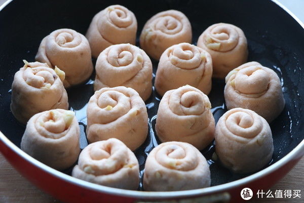 小花卷|西红柿鸡蛋新吃法，比馒头油条受欢迎