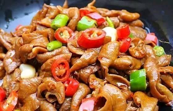 美食精选:茄汁肉丸盖浇饭,醋熘黄鱼,泡椒蒸鱼头,干锅肥肠做法