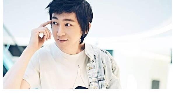 “大江”戲外不簡單,鄧超王凱是他學生,憑《一代梟雄》圈粉無數