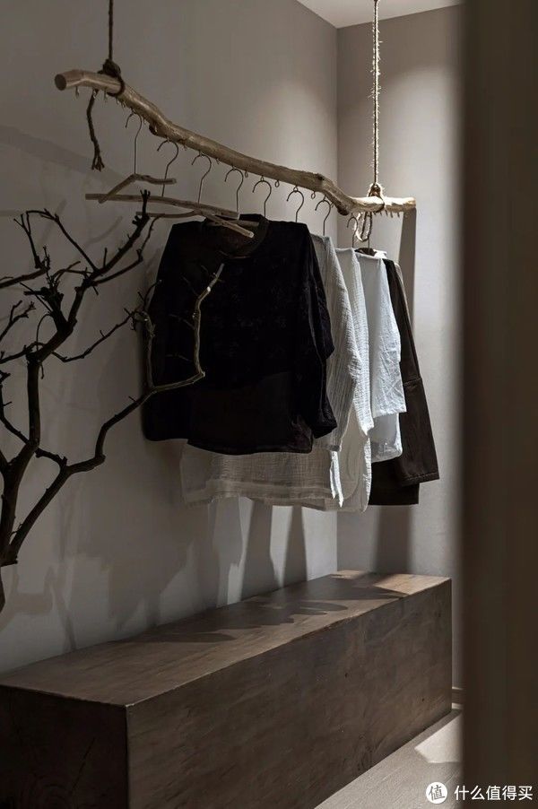 空间|107㎡三室一厅，最美禅意中式风，原木风的家，惊艳了我