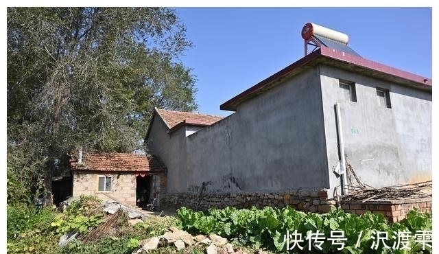 秘诀|100岁奶奶,饭前习惯特殊,至今满头黑发,看长寿秘诀是啥