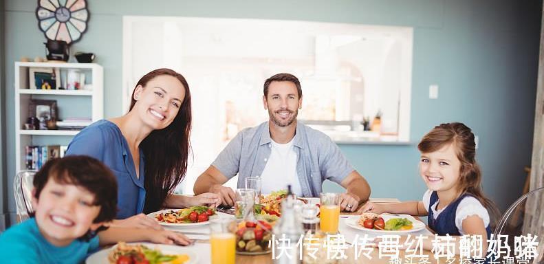 父母|父母一定要给孩子3样东西,关乎孩子的未来,父母再节俭也要给!