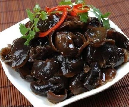 黑木耳和此物一起吃,排出垃圾毒素,视力好了,子宫也越来越干净