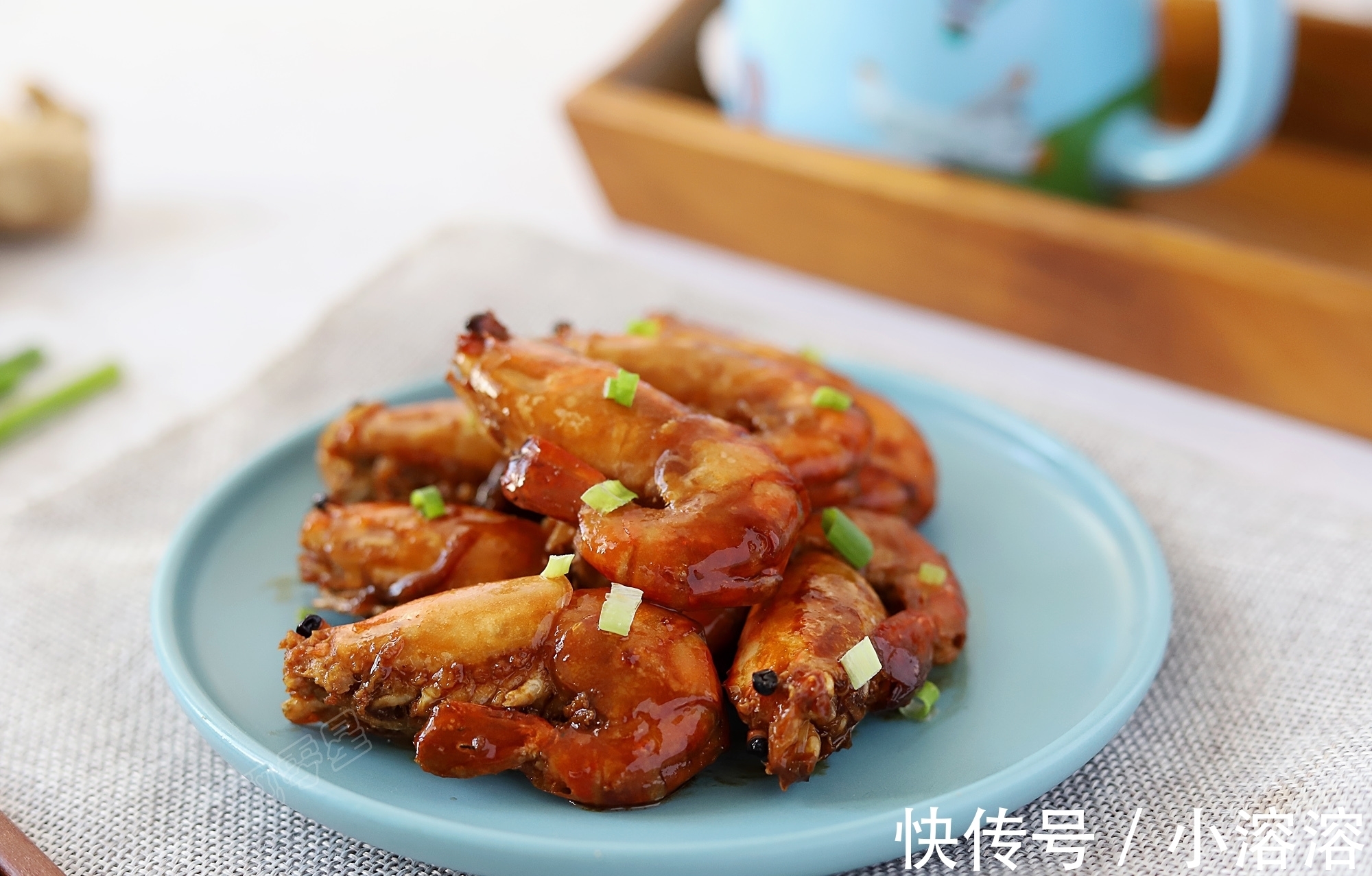 饭店|油焖大虾的家常做法，不用油炸，鲜香入味，在家做出饭店的味道