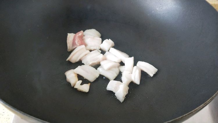 冬天多吃白萝卜，和肉一起炖，鲜美可口不油腻，家人都爱吃