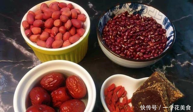 “四九”寒天,女人要常喝五紅湯,每天一碗,補氣補血,暖身暖胃