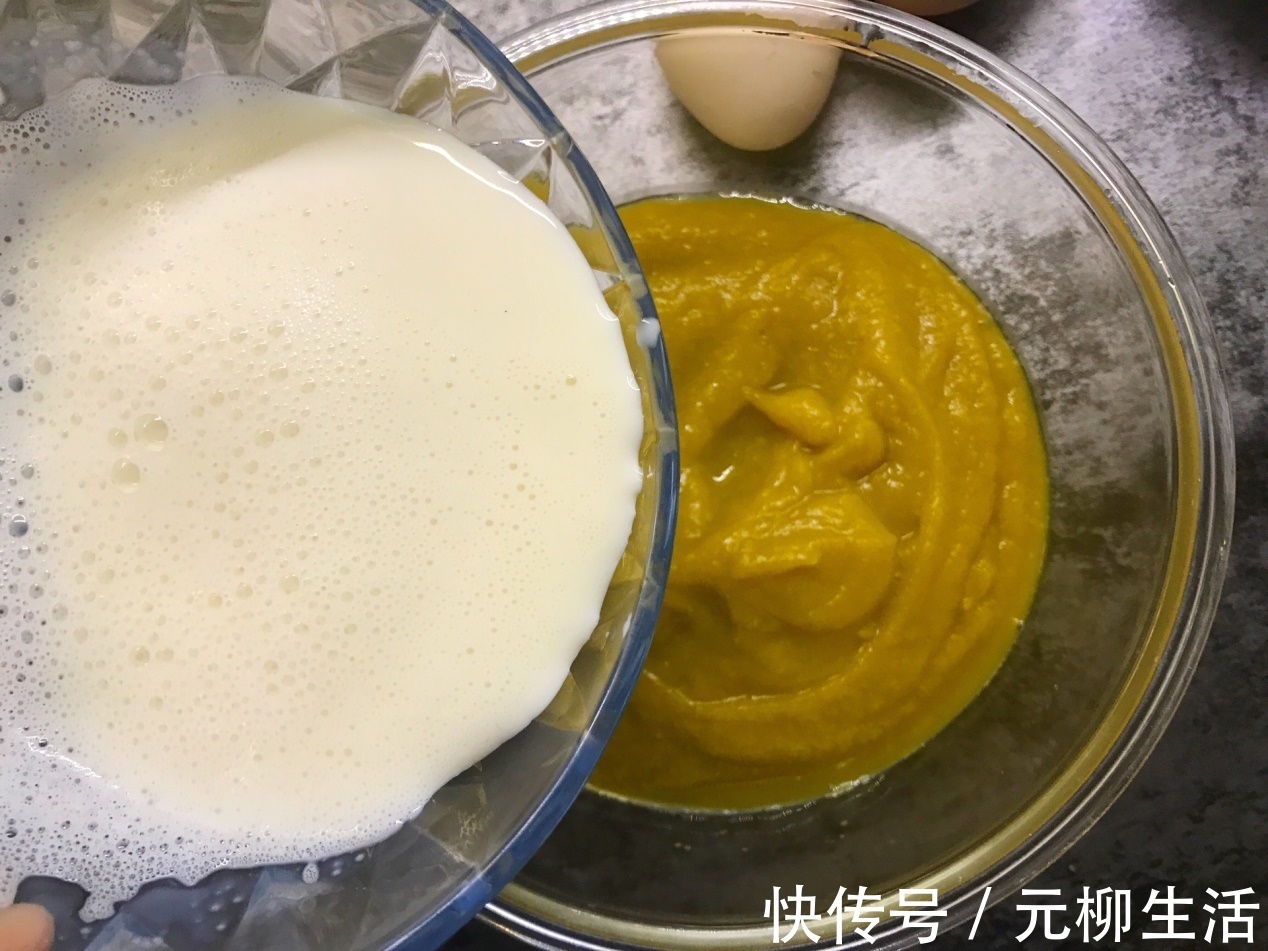 南瓜泥|烤箱版鸡蛋南瓜羹,美味鲜香,制作简单