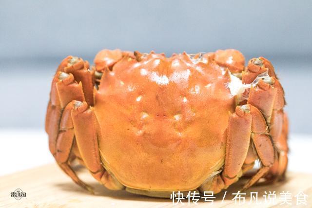 孙女想吃大闸蟹，婆婆花了818元买了10只，朋友你婆婆真舍得