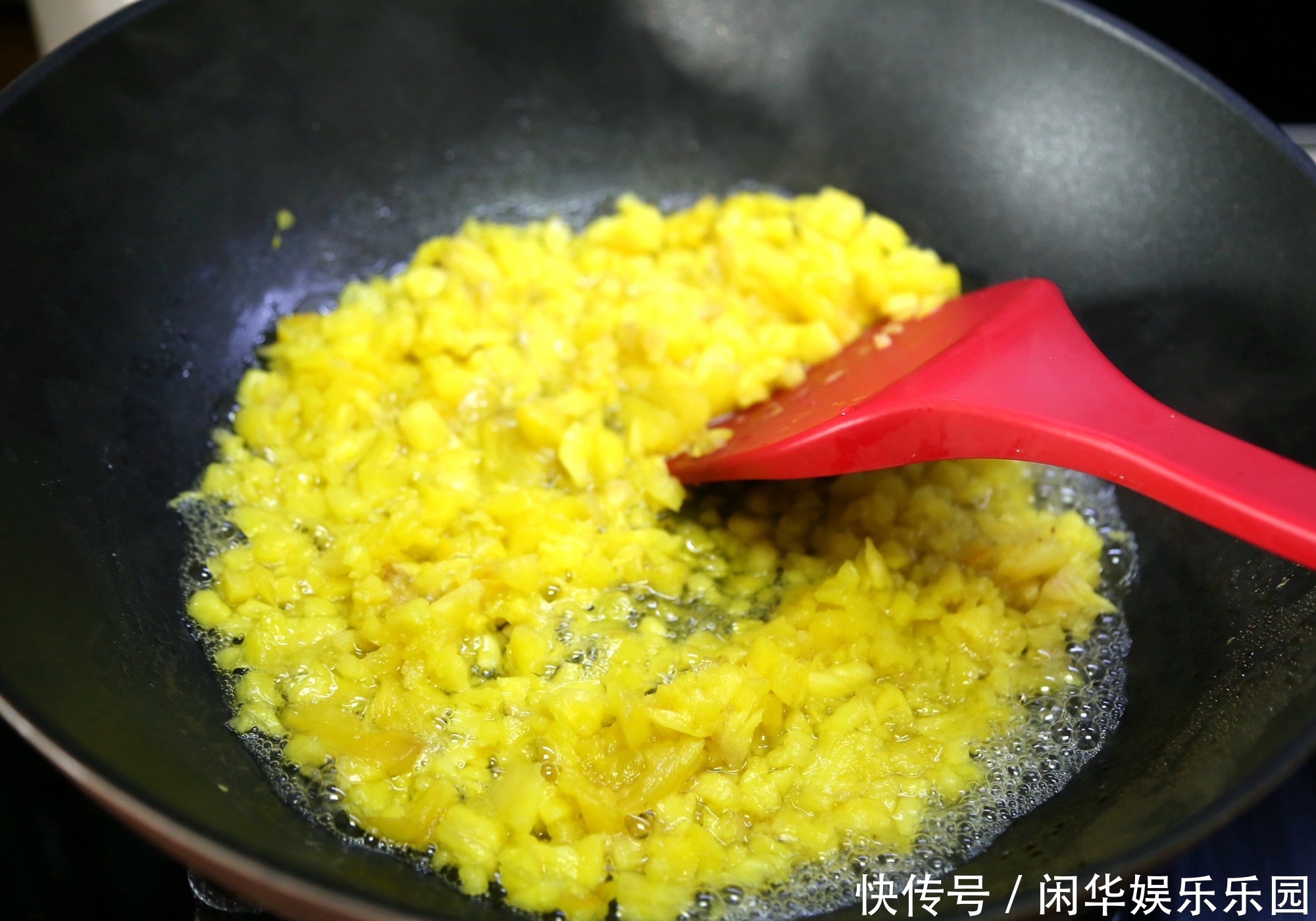 香甜|早餐饼又出新花样!现在吃正当季,香甜软糯,完美对付挑食的娃!