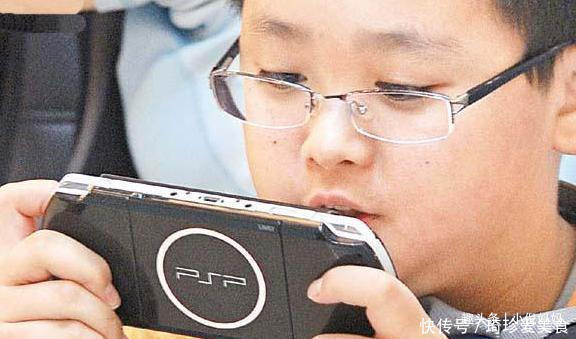 小刘|保姆来了之后,9岁儿子天天说困,爸爸看监控后给保姆拿了3万元