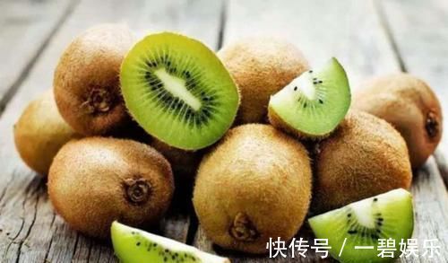 维生素c|人到中年想长寿,要多吃3种食物,能够软化血管,延缓衰老