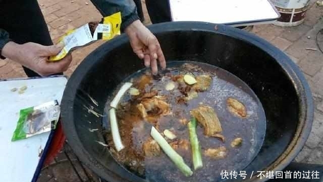 味道|这样炖鱼才是人间极品,鲜嫩可口,味道十足的正,大伙抢着吃