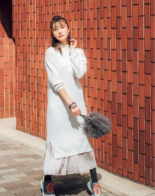 日系毛衣穿搭你以为简单？里面学问多着呢，这些技巧要牢记