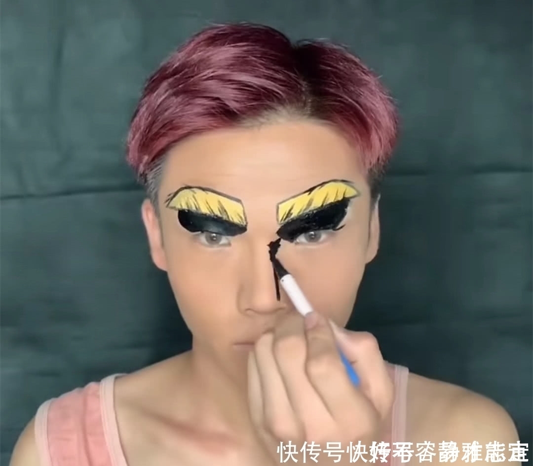眉毛|美术生“欧尔麦特”仿妆，开局：凑凑热闹，结局：这是仿脸吧！