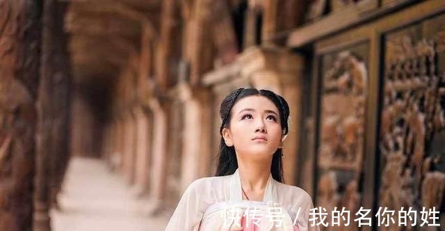 上联$美貌女子出上联招亲,却无人能对出下联,无奈之下,只好遁入空门!