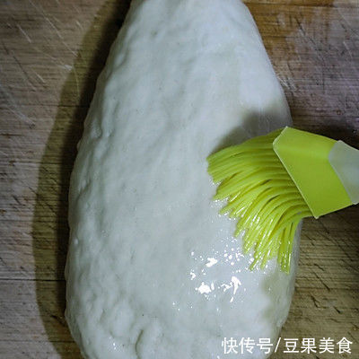 秘?正宗的老北京麻酱烧饼