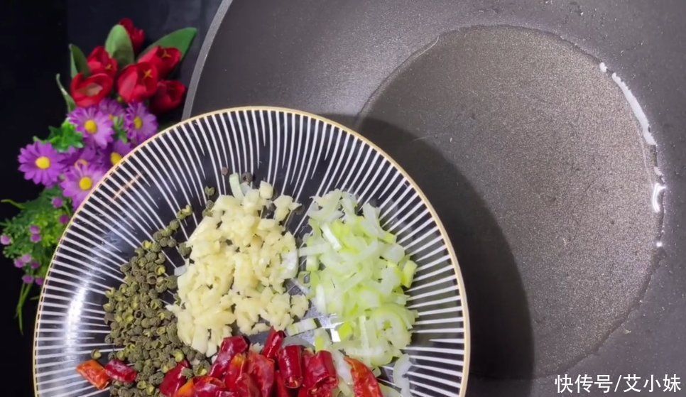 大头菜在家里怎样做才能好吃入味，而且还不出汤？