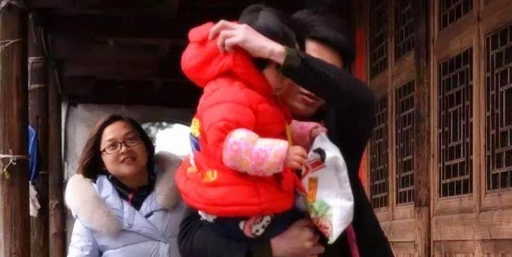 月子|老话讲宝宝满月要“挪窝”!并非是迷信,科学解释为娃和宝妈好