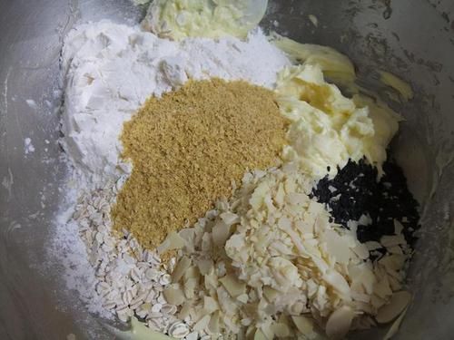 杏仁角|自从学会饼干这做法，孩子隔三差五点名要，营养美味，十分钟搞定