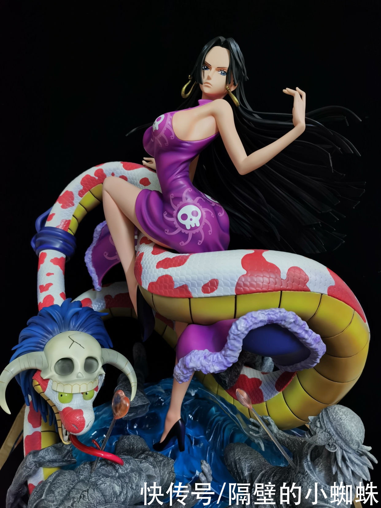 法国总统|《海贼王》官方赠送尾田签绘的原画给法国总统，粉丝：无比羡慕