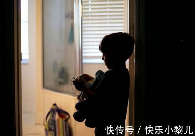 孩子|不满两岁的宝宝,这些“敏感行为”不用介怀,再过两年自己就改了