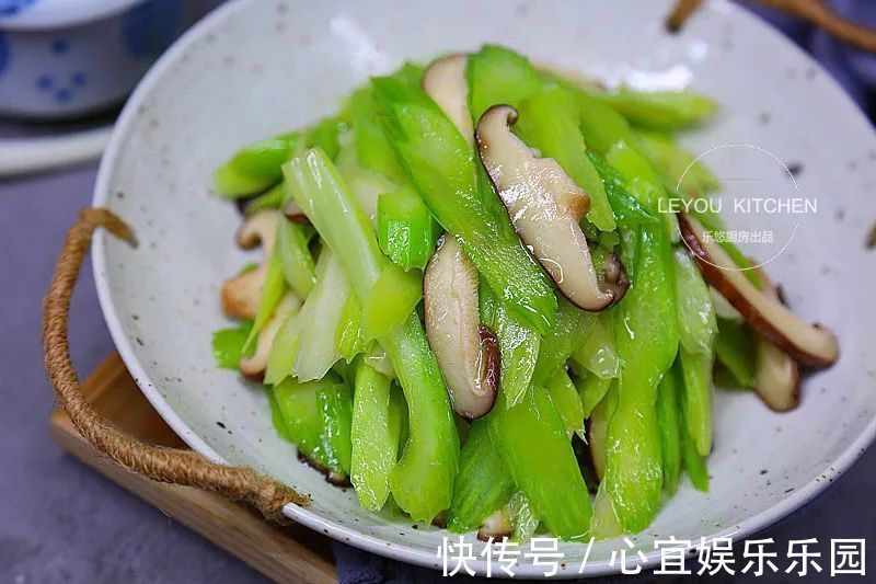 下班到家吃什么一周晚餐食谱，到家照着做就行