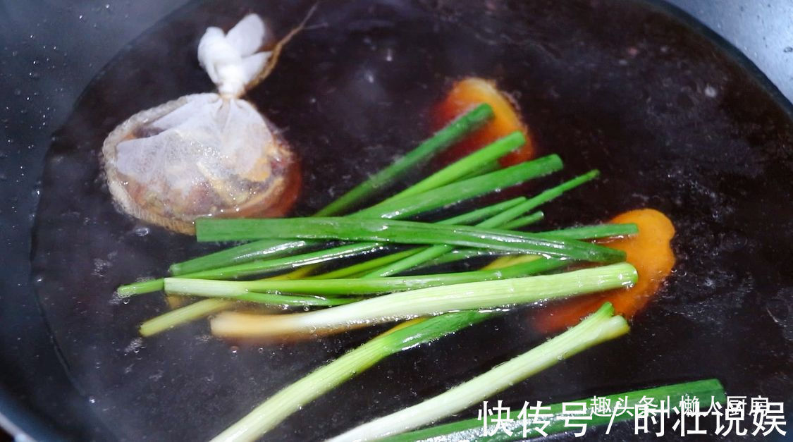 压轴|年夜饭的压轴菜，脆耳黄金卷，好吃又好看，寓意心花怒放