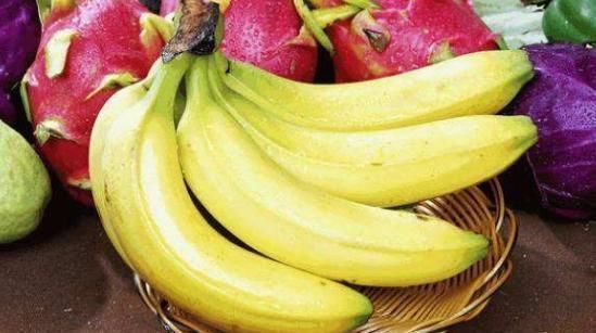 香蕉|经常吃水果的注意,3种水果不能吃,特别是第二种,患癌的风险高