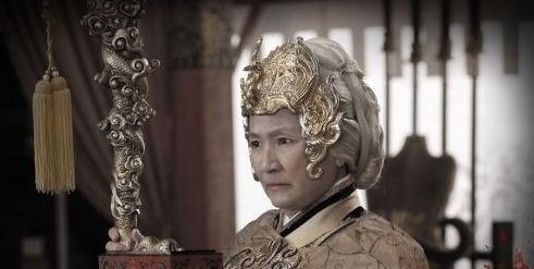 奸臣@古代“先斩后奏”的四大兵器,奸臣最怕见到,尚方宝剑仅排第四名!