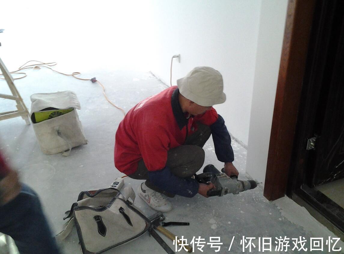 铺装|瓷砖踢脚线已经过时了，这5种踢脚线实用又漂亮，适合各种风格