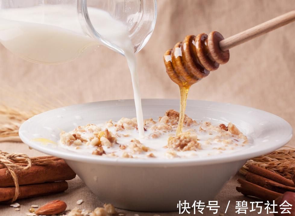 高跟鞋|最“补钙”的不是牛奶而是1物,每天吃两口,补钙质,孩子长个快