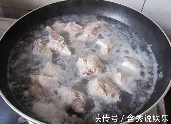 炖羊肉,用“它”去膻味,别再用大葱和花椒了,做好后香气扑鼻!