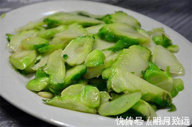 抗衰|想长寿得会吃,三种蔬菜每天吃点,益气健脾、排毒抗衰