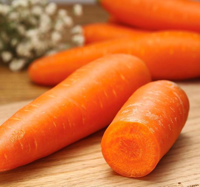 猕猴桃|女性预防衰老，坚持吃的食物，美白护肤，延缓衰老，肌肤更细腻