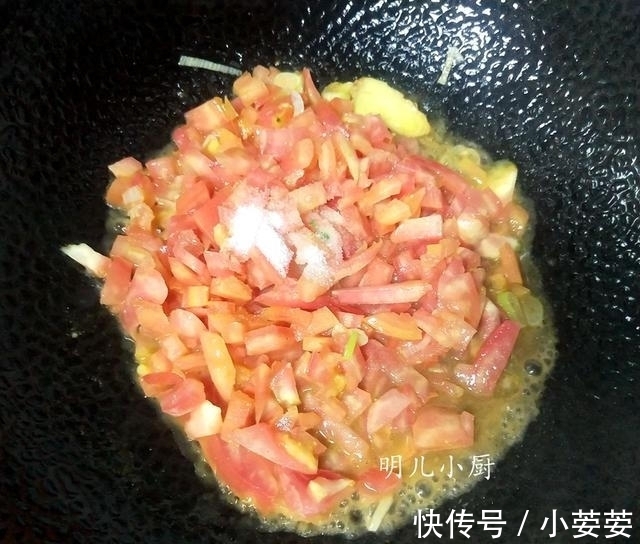 汤酸|三伏天多喝此汤，滴油不放10分钟出锅，汤酸爽肉鲜嫩，天天吃不腻