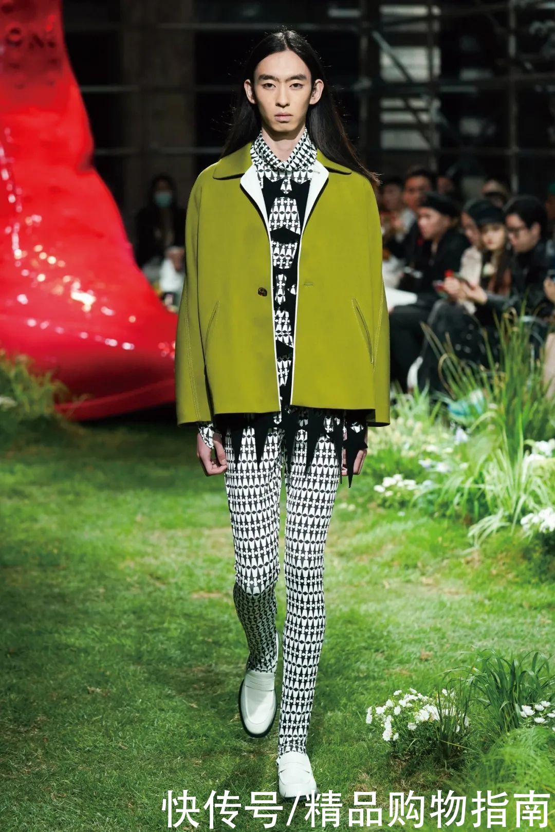 顶流们的阳谋，联手把国潮穿出圈