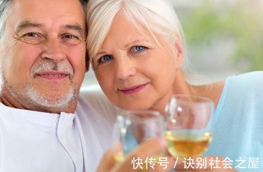 养肝护肝|肝癌偏爱的4类人,你在其中吗?牢记3点养肝,肝脏或会感激你!