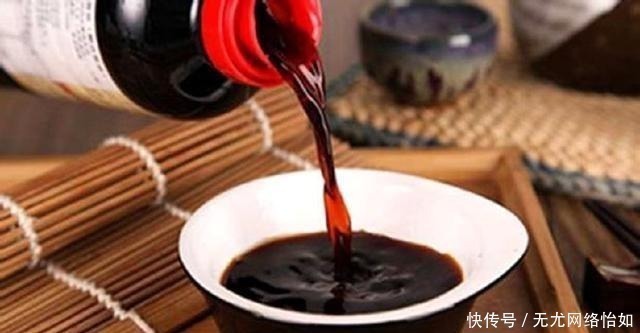 蜂蜜|4种不怕过期的食物,放越久越有价值,别再丢掉浪费钱