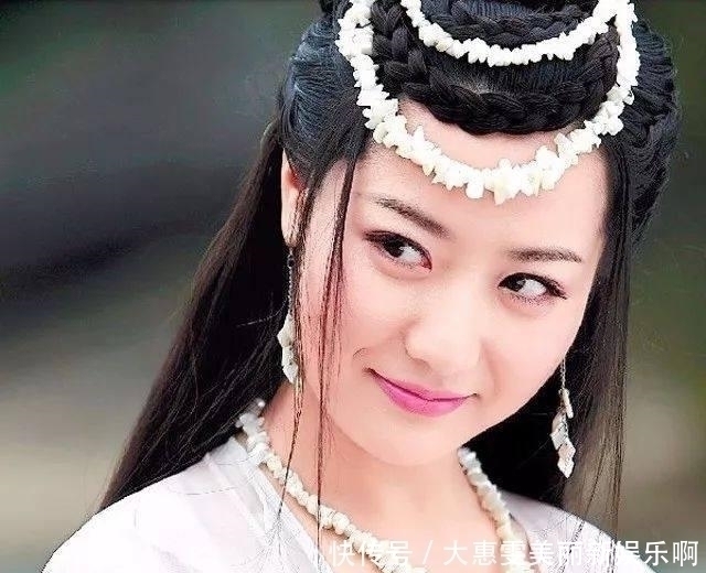 老和尚@女子一上联“面对面吃面”,和尚当场对下联,女子听了又羞又恼