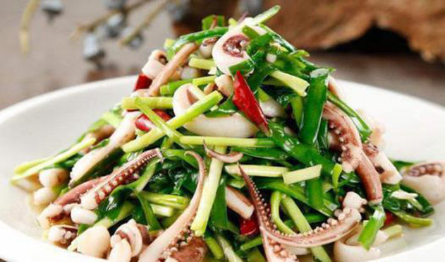 鱿鱼|美食推荐丝瓜炒虾仁,黄豆炖猪蹄儿,韭菜鱿鱼须,黄豆炖猪蹄儿