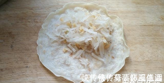 馅饼|早餐常吃它,不得感冒还补钙,相当于喝8杯牛奶,骨骼健康长高个