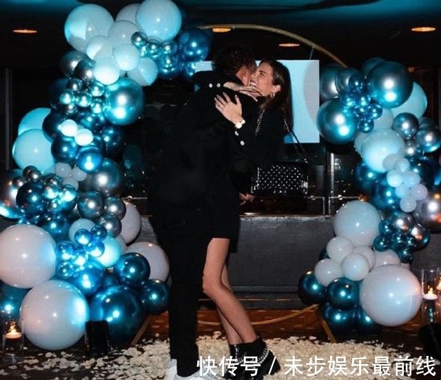 啦啦队|恭喜特雷杨！向学姐求婚成功，年薪2.16亿，23岁已是人生的赢家