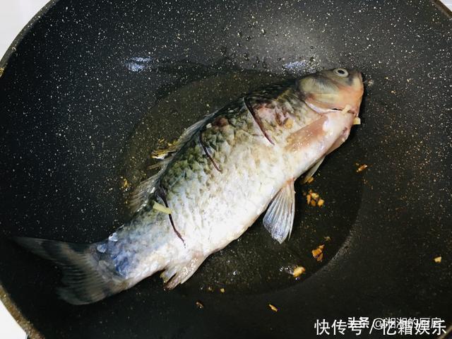 豆腐和它很配,补钙又补脑,适合春天吃,孩子常吃长得高