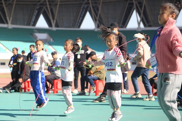 中小学生|铜陵市首届中小学生体质健康大比武圆满落幕