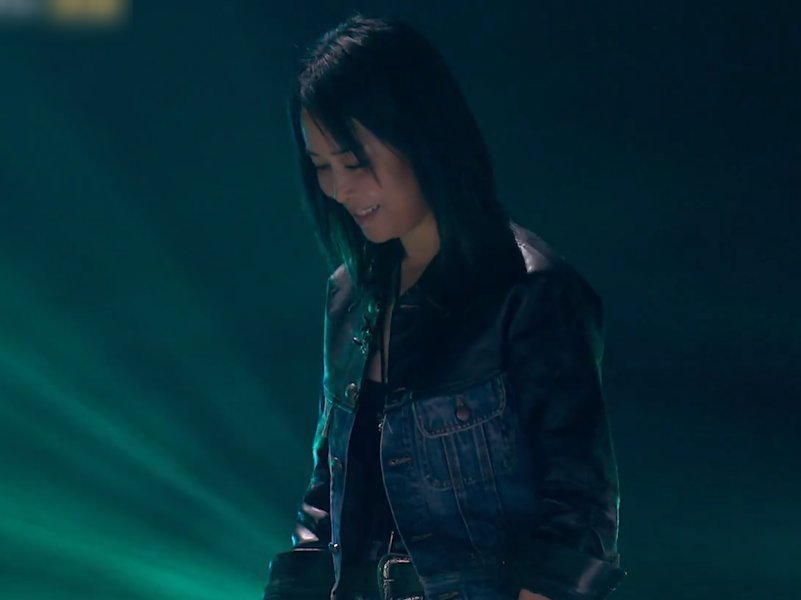 那英老师 那英初舞台排名第五,舞蹈只有15分!以为会怼回去的话那就错了