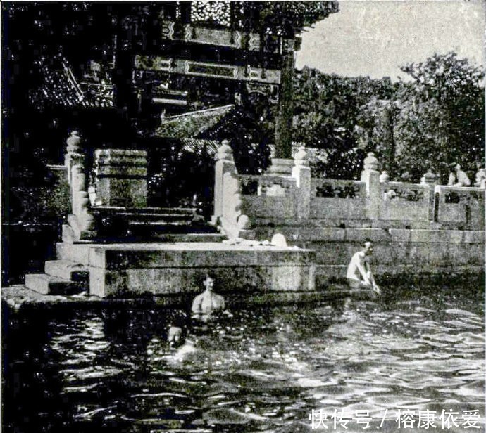 八国联军|老照片，慈禧西逃后的颐和园，一片荒芜成为八国联军的游乐园